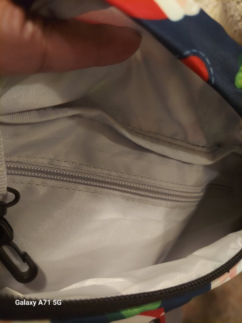Maxtop Large Crossbody Fanny Pack - Picture 5 of 10
